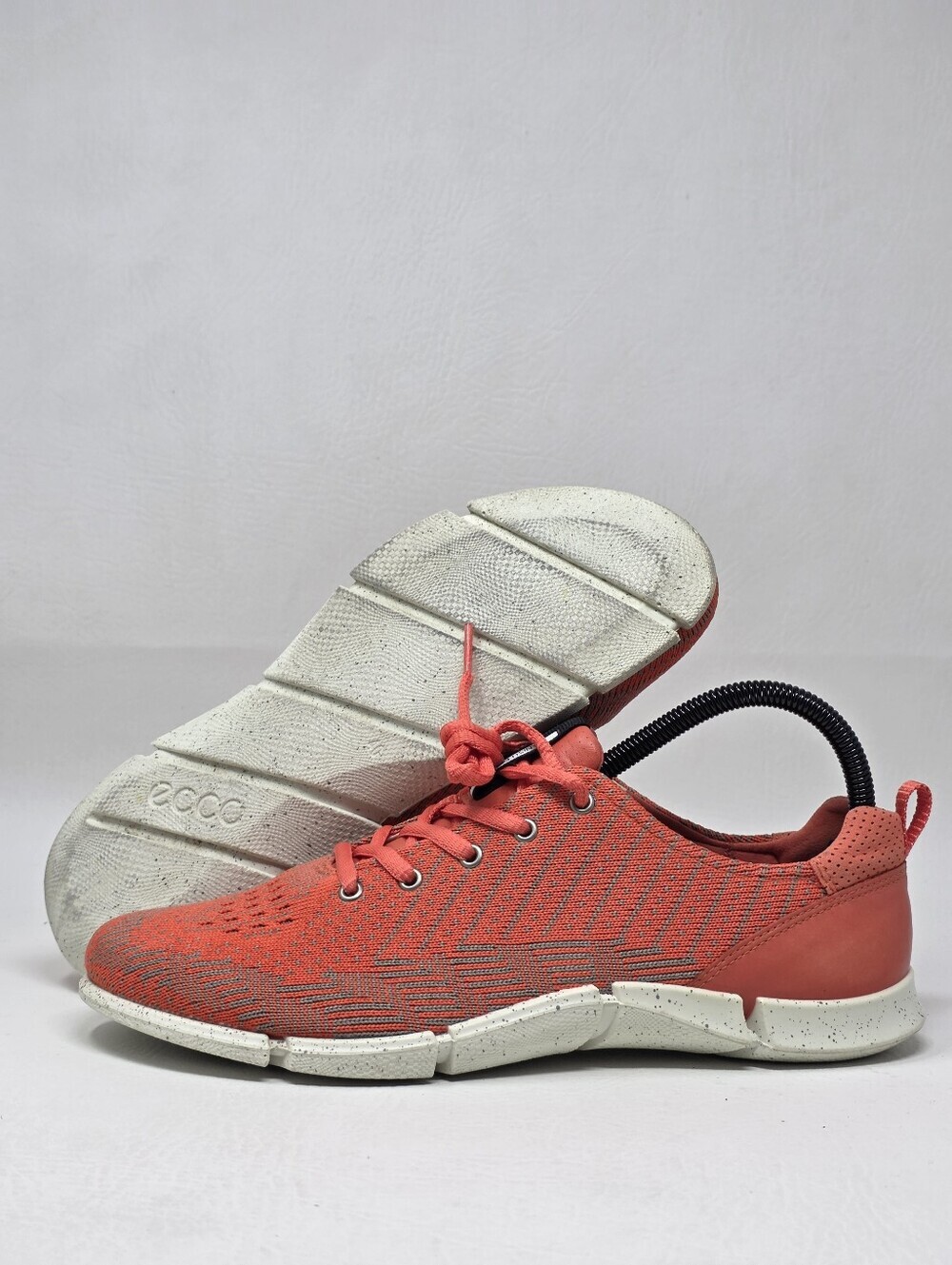 Ecco Intrinsic Karma Tie Sporty Coral Pink Women’s Size EU 40 Sneakers Shoes
